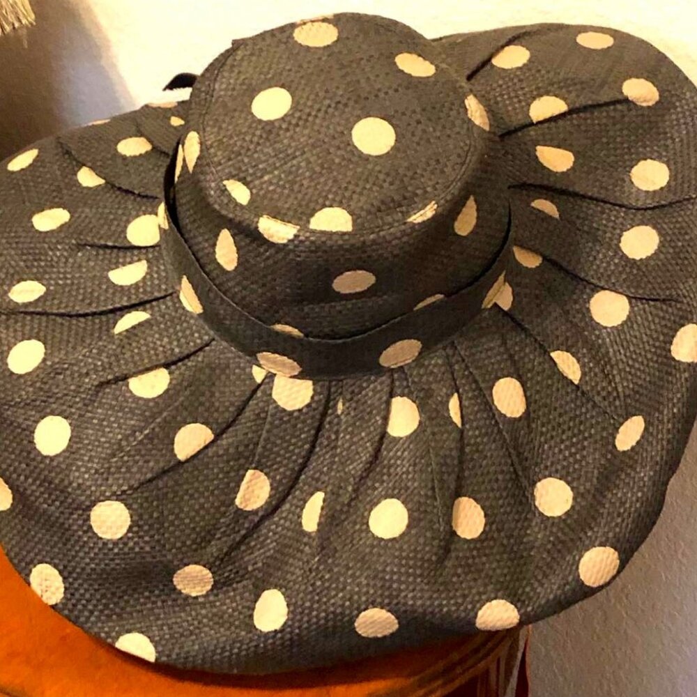 Mud Pie Black and White Polka Dot Hat